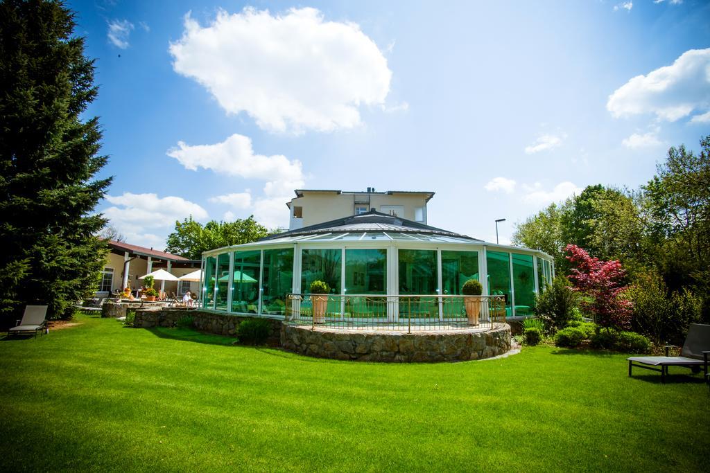 Thermenhotel Quellenhof Бад-Фюссинг Экстерьер фото